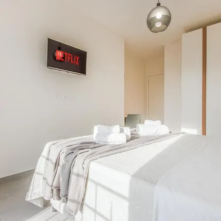 Apartment Bellaria Palace - In The Hearth Of Motor Valley *