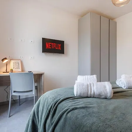 Apartamento Bellaria Palace - In The Hearth Of Motor Valley By Movebnb *