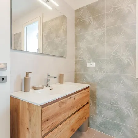 Bellaria Palace - In The Hearth Of Motor Valley