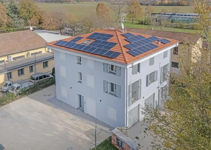 Apartment Bellaria Palace - In The Hearth Of Motor Valley By Movebnb *